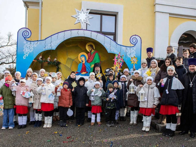 В храме Элисты открыли Рождественский вертеп