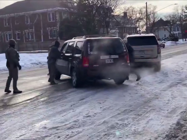 Нацгвардия Миннесоты приведена в состояние повышенной готовности после убийства женщины ICE