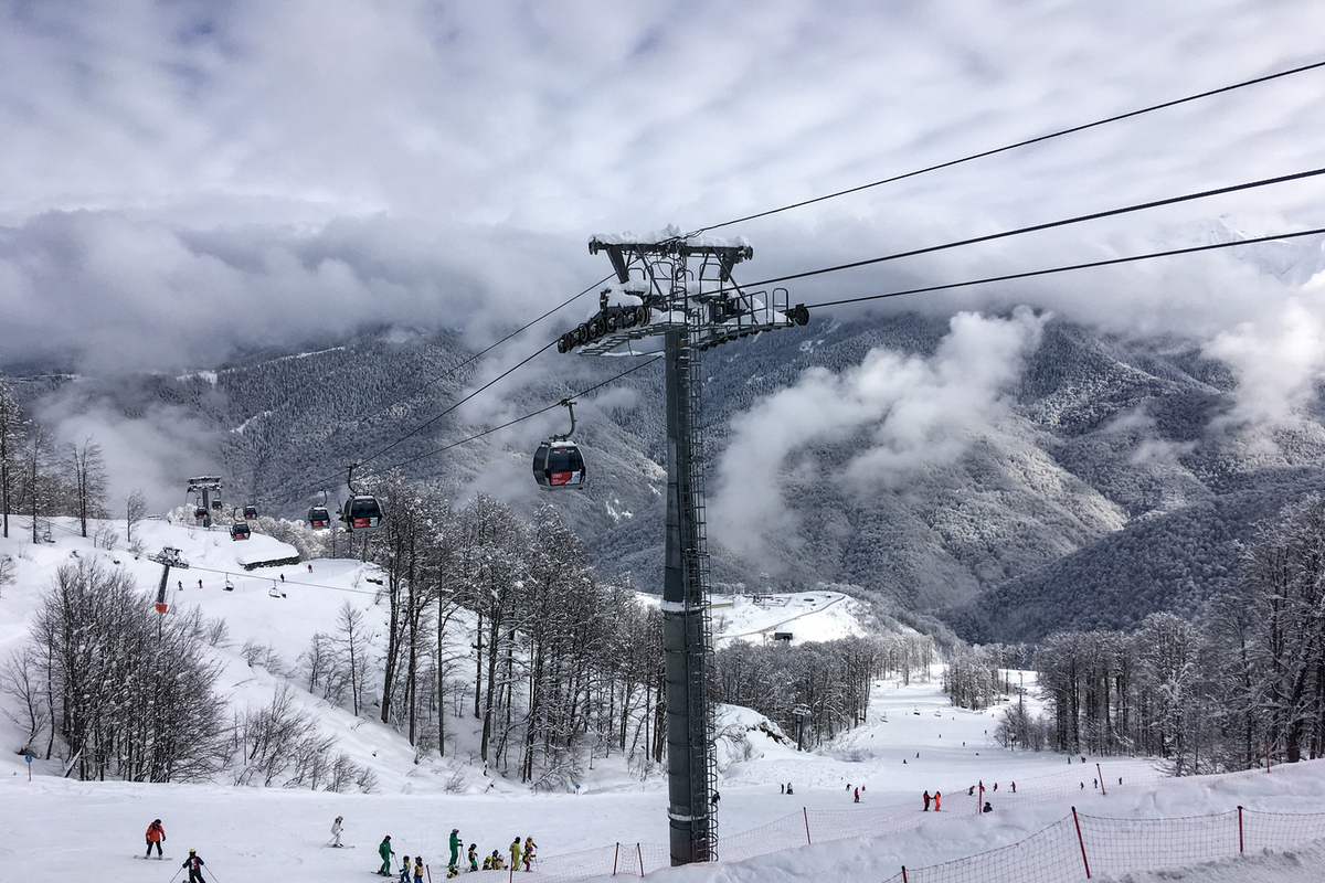 Угроза лавин: жителей Северного Кавказа предупредили об опасности