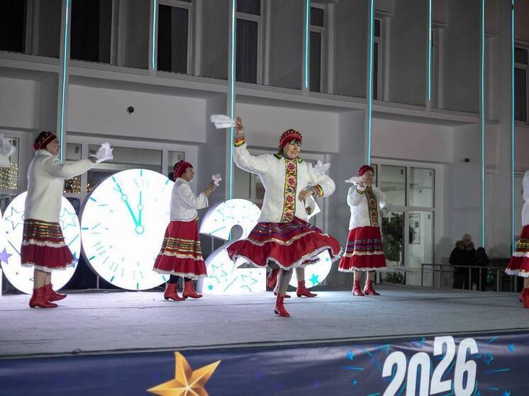 На главной площади Пятигорска прошли святочные колядки и рождественские гулянья