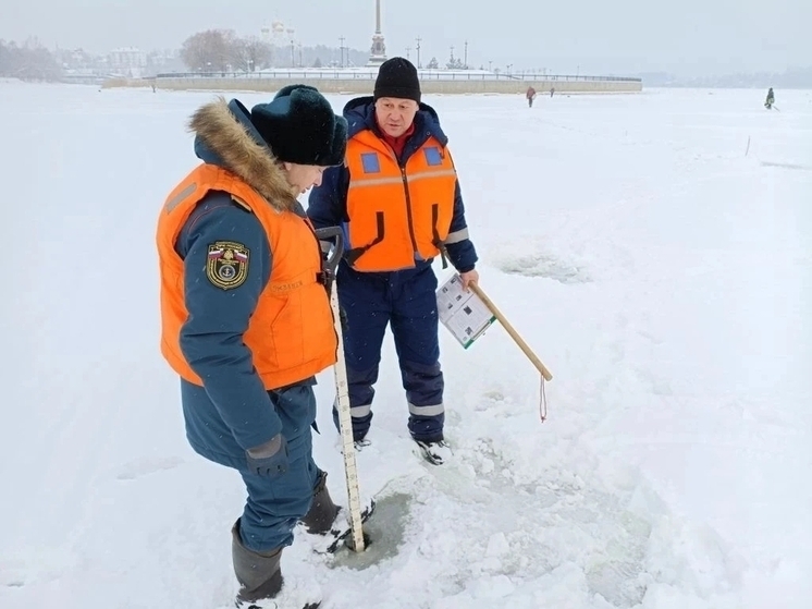 В Ярославле перемерили речной лед