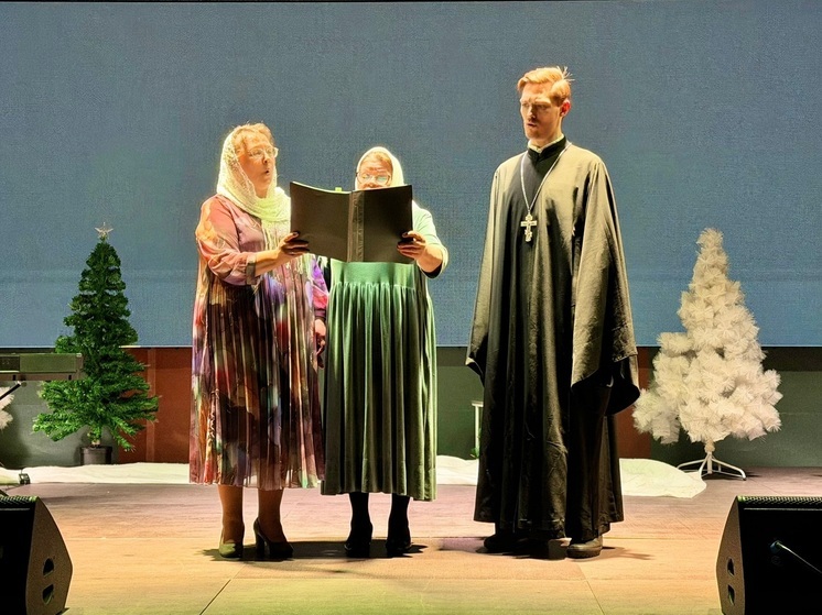 Перед началом вертепа в НАО выступил владыка Софроний