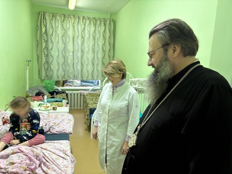 Митрополит Смоленский и Дорогобужский Исидор на Рождество посетил смоленские медучреждения