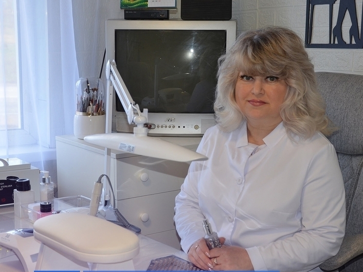 Соцконтракт помог белгородке открыть маникюрный кабинет