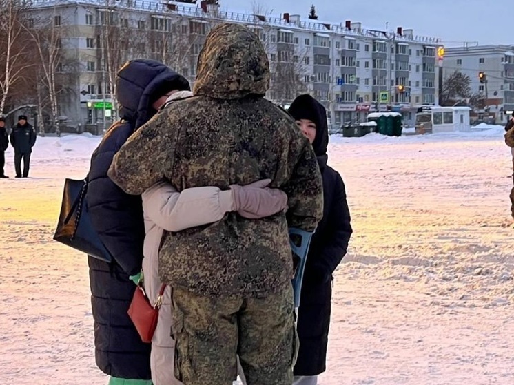 Из Уфы в зону СВО проводили бойцов, приезжавших в краткосрочный отпуск