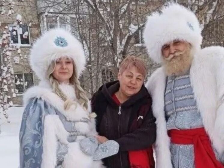 Новосибирские казаки отправили новогодние подарки детям Херсонщины