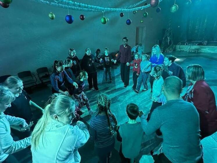 Рождественские эстафеты и конкурсы подарили праздник жителям Ковдора