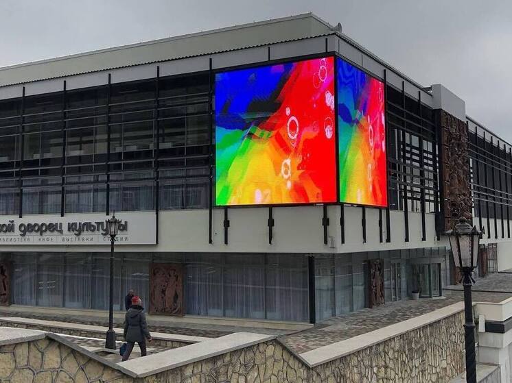 Чебурашка переехал в Железноводск на праздники