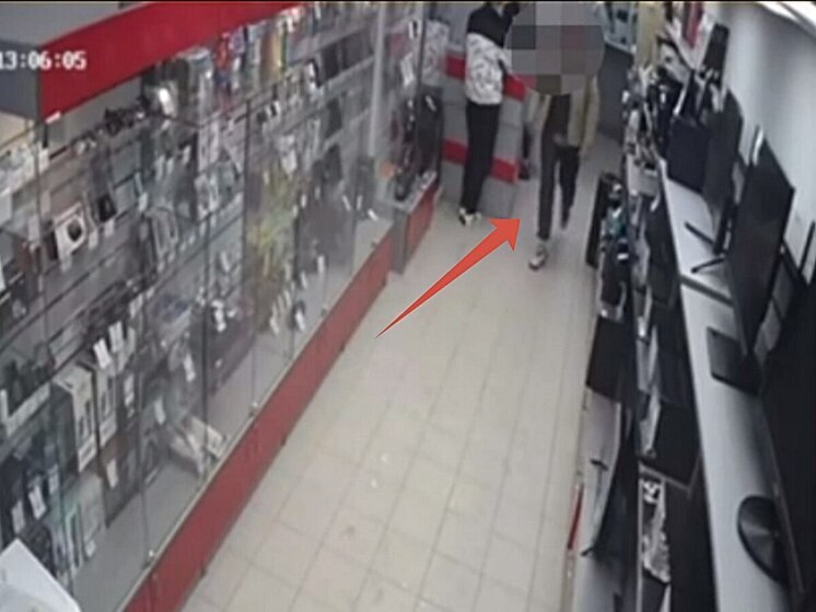 Саратовец сдал планшет в ломбард, затем ограбил магазин, чтобы забрать его обратно