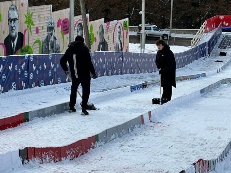 В Курске временно закрыли тюбинговую трассу из-за тёплой погоды
