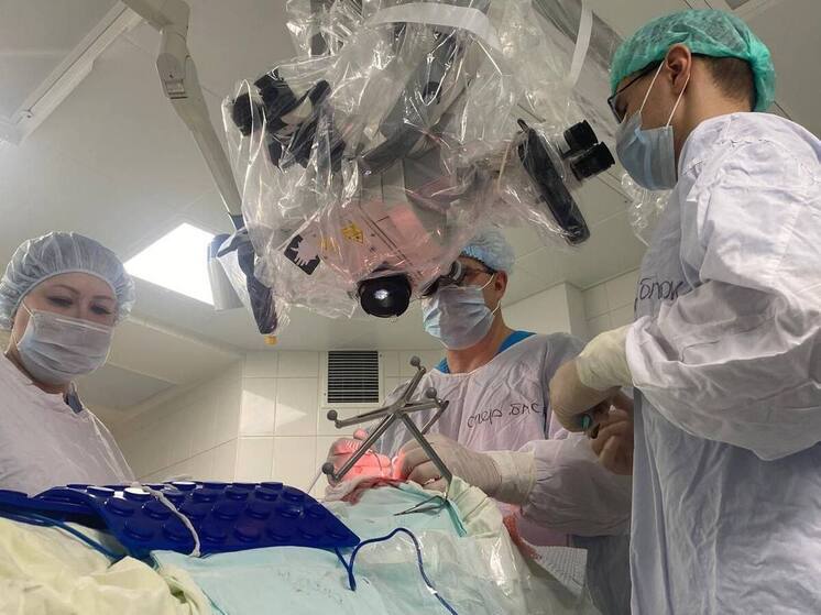 Югорские врачи вернули к жизни 11‑летнюю девочку из Нягани