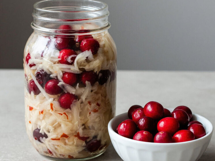 Роспотребнадзор напомнил югорчанам о пользе и вреде квашеной капусты