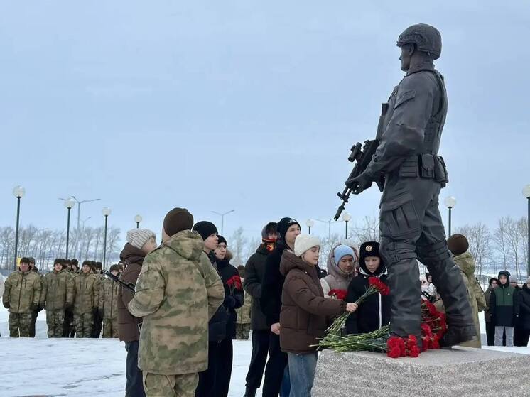 Сегодня, 8 января, Герою России Максиму Серафимову исполнился бы 31 год