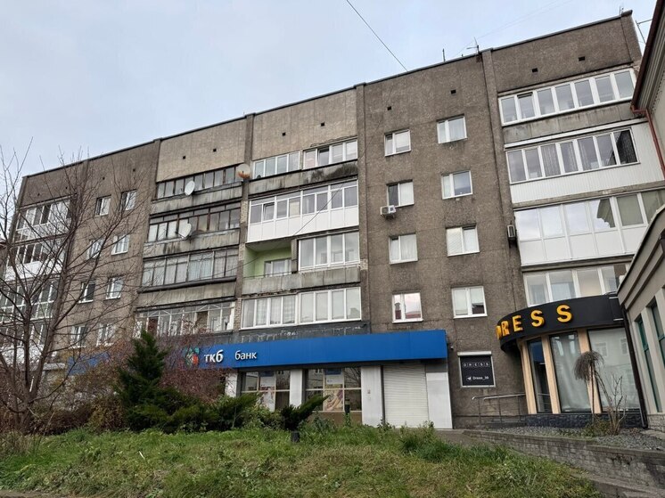 В Калининграде обновят фасад дома на проспекте Мира