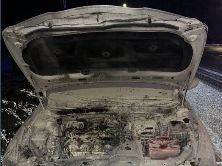 Правоохранители Новокубанского района потушили машину на трассе «Кавказ»