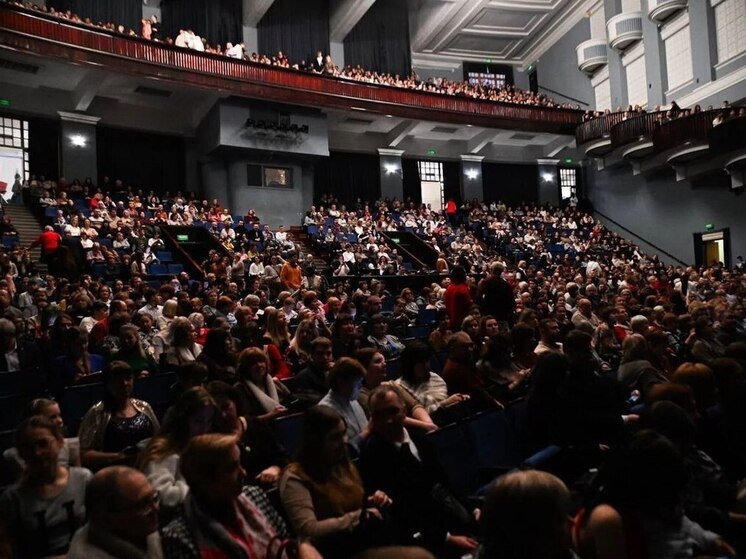 «Рождественские встречи» собрали в одном зале около 1800 жителей Ленобласти