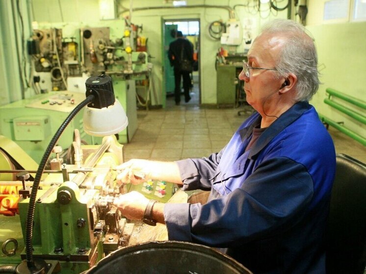 Почти 2000 петербуржцев с ОВЗ нашли работу в прошлом году