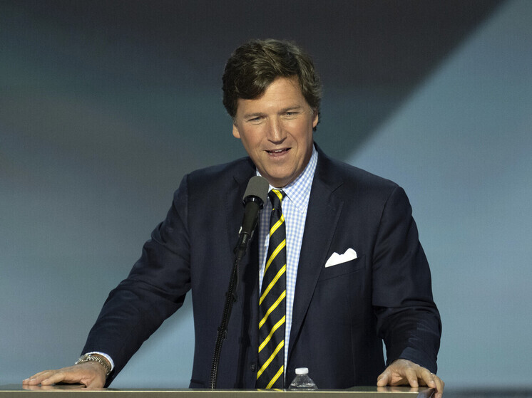 Карлсон: США не может критиковать РФ за Украину после похищения Николаса Мадуро