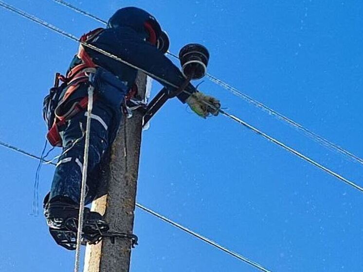 Городской поселок Назия остался без электричества из-за аварии