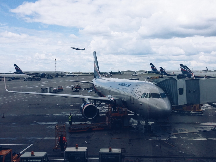 Аэропорт Сочи в штатном режиме обслуживает рейсы после задержек