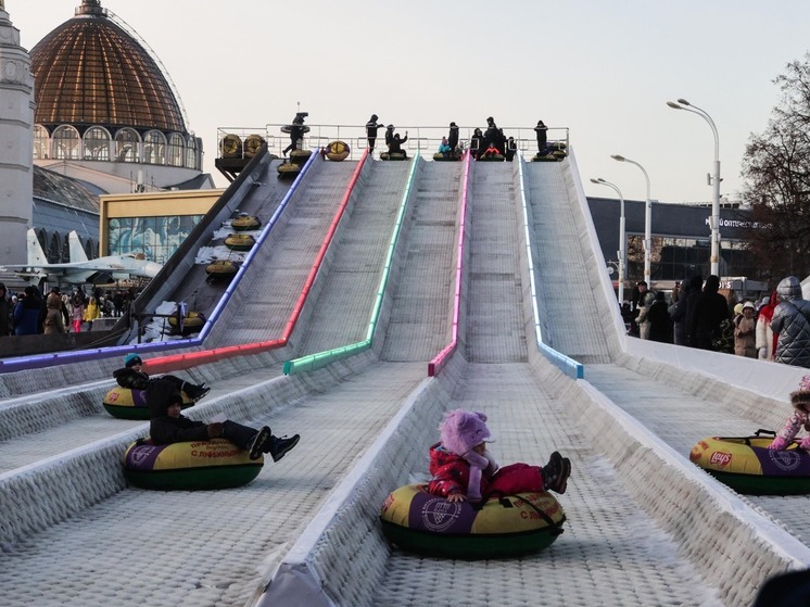 Москвичка сломала позвонок, катаясь на ватрушке в Новый год