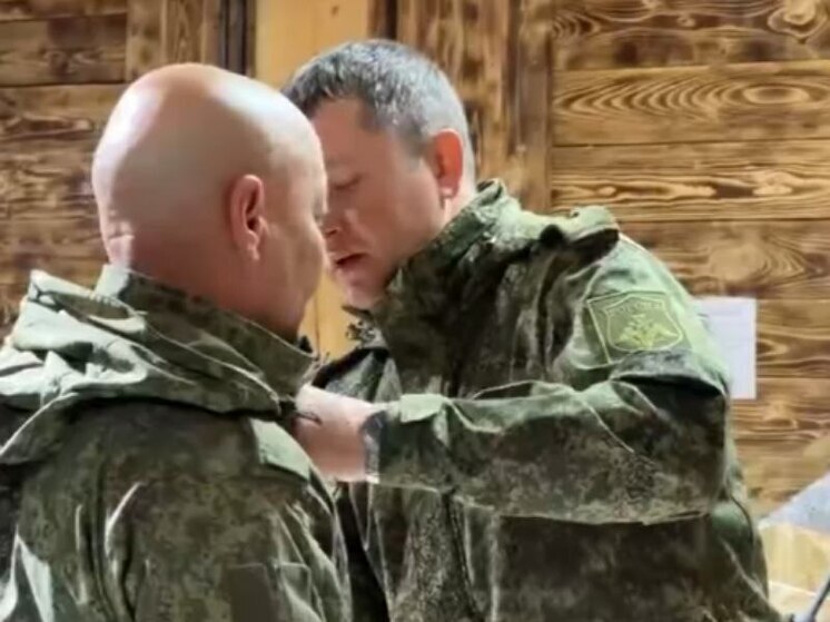 Бойцам мотострелкового полка «Башкортостан» вручили награды