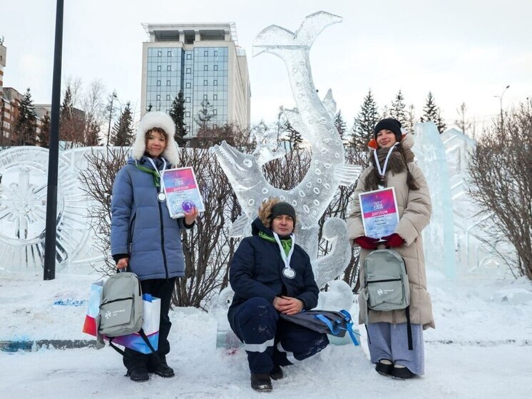  Юные художницы из Красноярска победили в ледовом конкурсе после 10 лет молчания