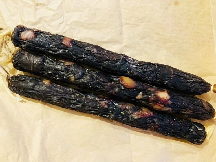 Нижегородские медики заявили о риске ботулизма из-за конской колбасы