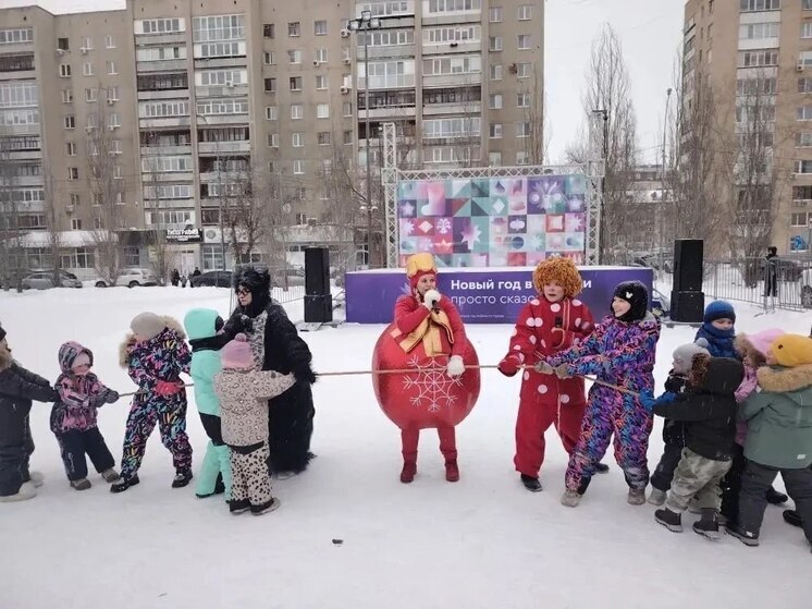 «Батл сказочников» оживил площадь 400‑летия Тюмени новогодним весельем