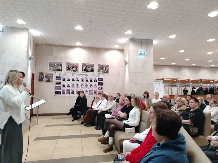 Киришские ребята выступили на концерте и сыграли в «снежный» футбол