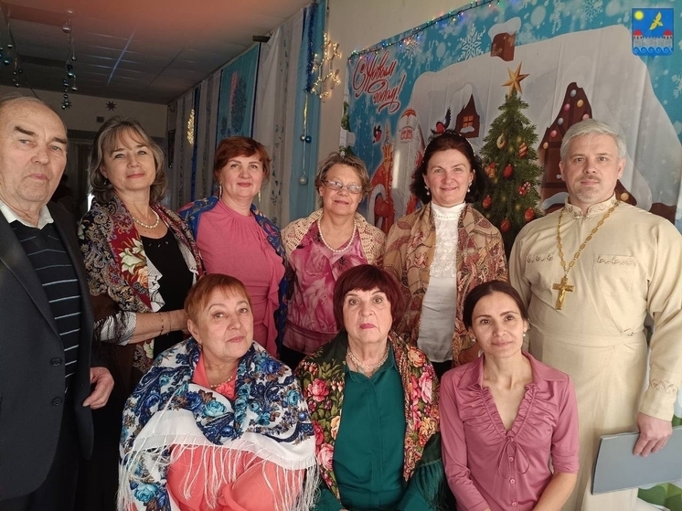 Рождественский огонек прошел в Доме культуры поселка Кингисеппский