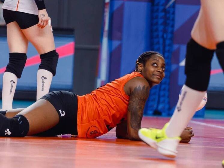 «Амурские тигрицы» из Хабаровска начали седьмой тур чемпионата поражением и победой