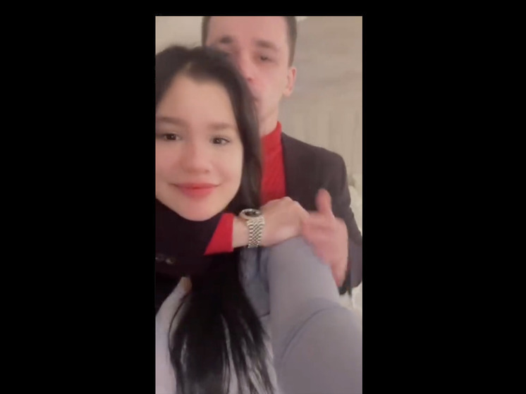 Возрастной жених отдохнул с 18-летней дочерью Даны Борисовой в Череповце