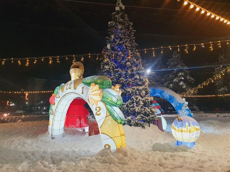 Городская елка в поселке Хабаровского края претендует на звание лучшей в России