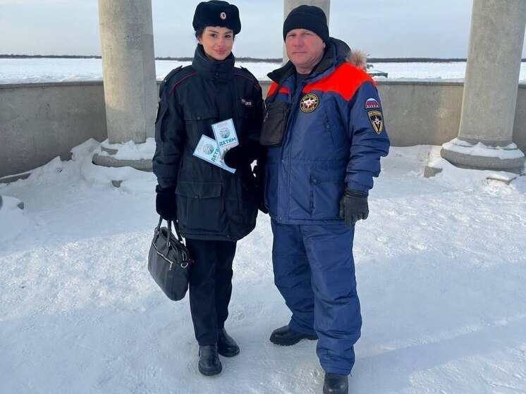 Инспекторы в Хабаровске поймали несколько водителей, пытавшихся форсировать реку по льду