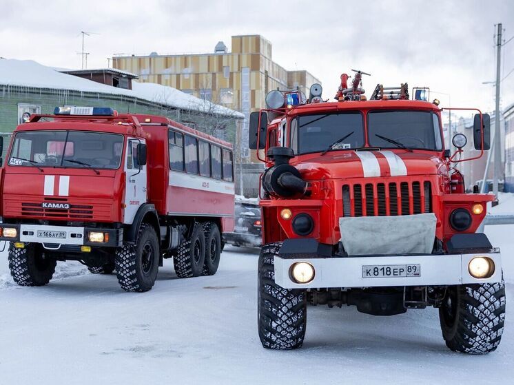 Автомобиль загорелся на ходу в Лабытнанги
