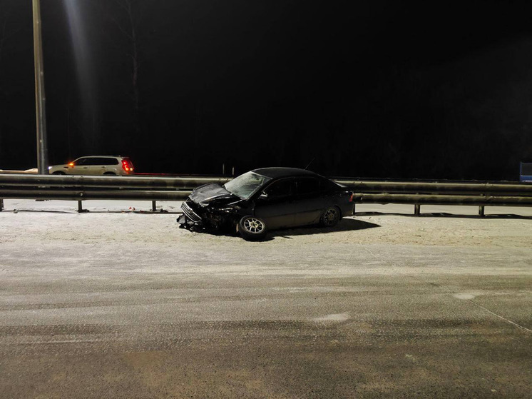 Двое подростков попали в больницу после ДТП на Алтае