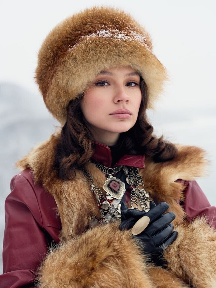 Фолк-группа Ay Yola и Алсу представили  клип на песню Ay, bylbylym