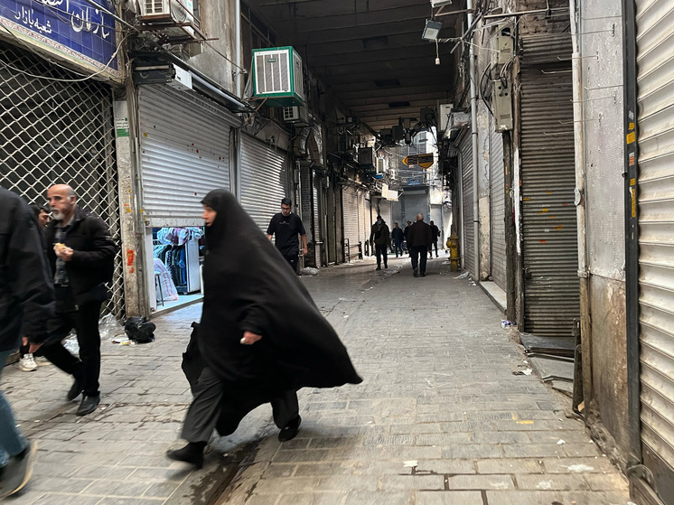 Сообщается о гибели в столкновениях в Иране нескольких десятков человек