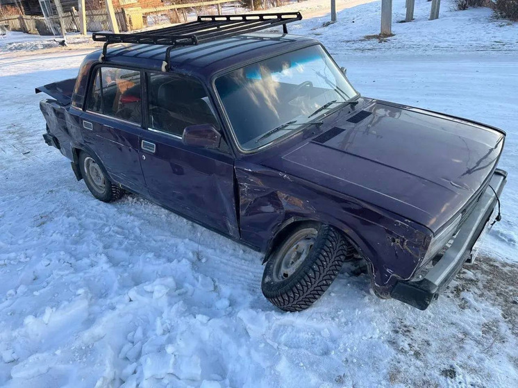 Пожилой и юный автомобилисты столкнулись на Алтае