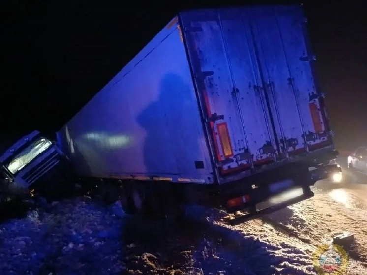 В Волгоградской области возбудили дело после ДТП, в котором погибли 7 человек