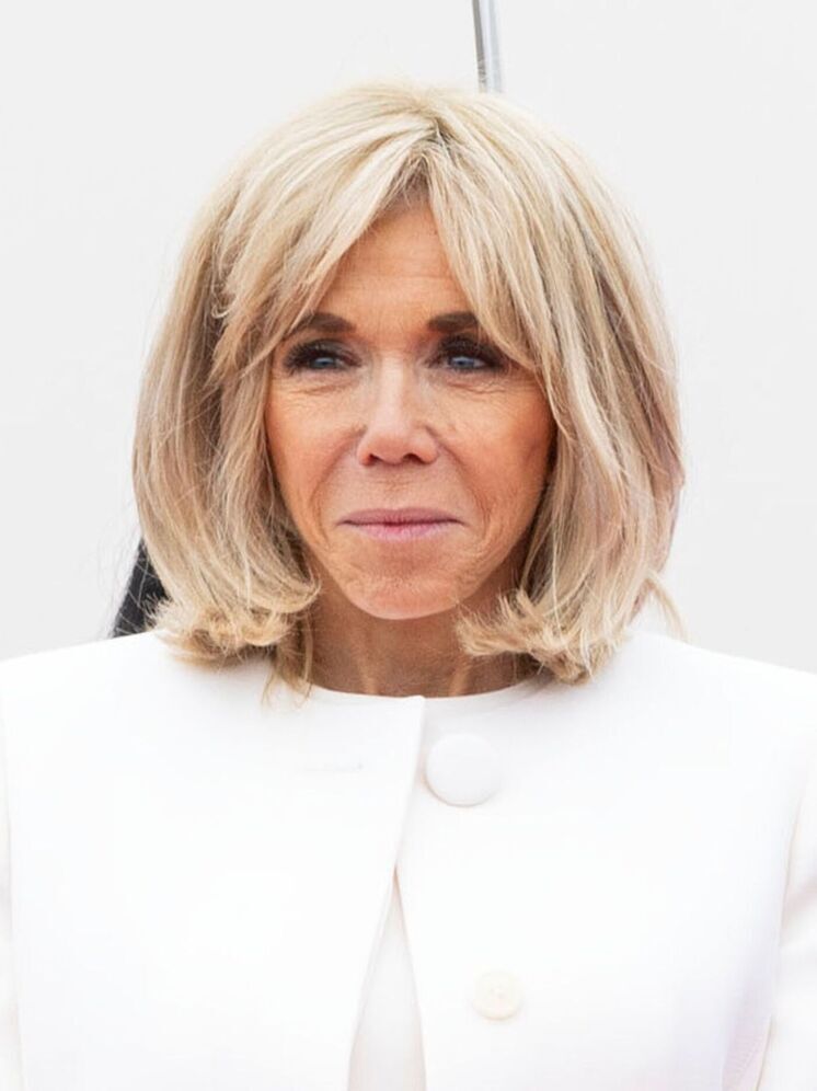 Журналистка Кэндис Оуэнс рассказала новые подробности о смене пола* Брижит Макрон