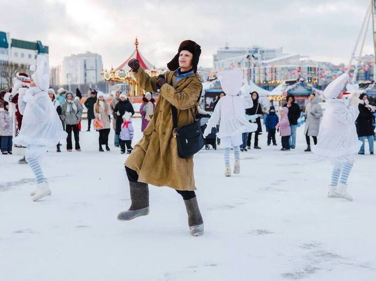В Чебоксарах продолжаются новогодние и рождественские праздничные гуляния