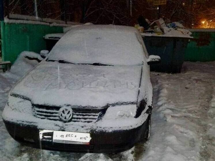 За первую неделю января 300 петербуржцев нарушили правила парковки во дворах