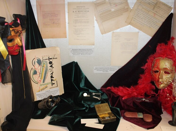 В Туле представили выставку к 40-летию деятельности писателя В.В. Вересаева.