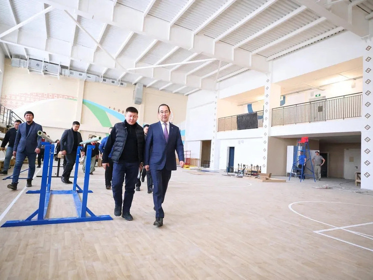 Айсен Николаев: «Школа № 1 в Якутске распахнёт двери для учеников весной этого года»