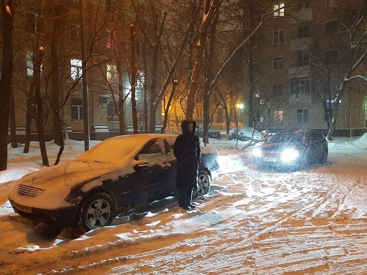 Техника сама зарылась в сугробах