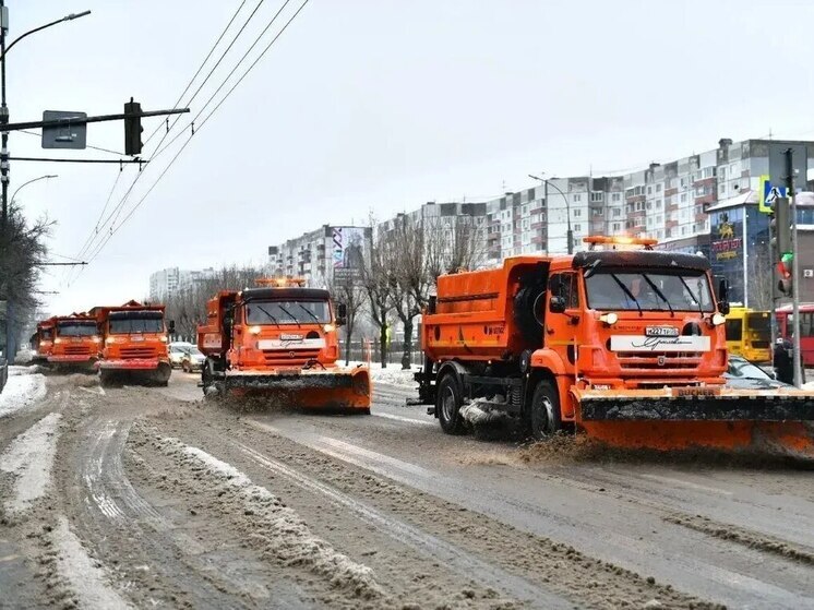 В связи с циклоном ярославские трассы чистят в усиленном режиме