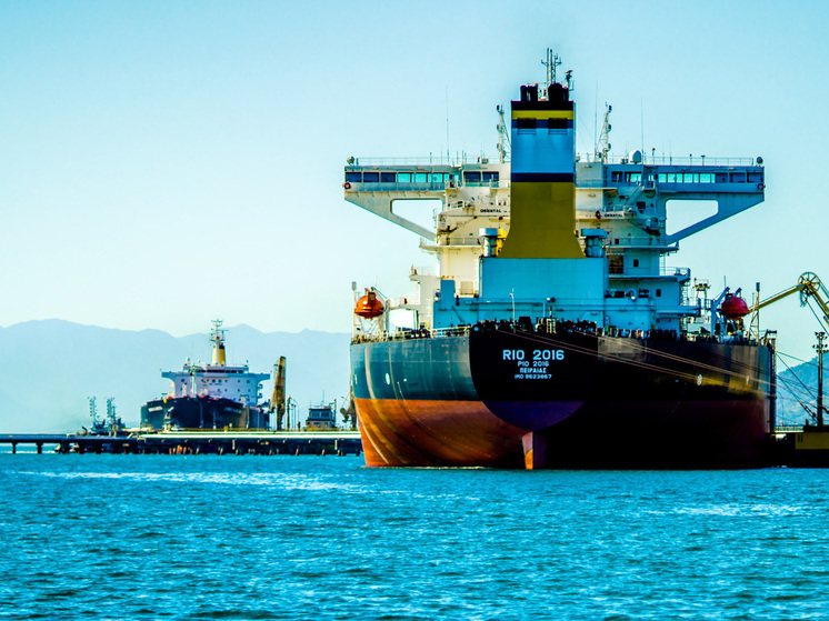 Дональд Трамп признал факт существования многополярного мира и теперь стремиться добиться доминирования США на всём американском континенте в нарушение любых норм международного права