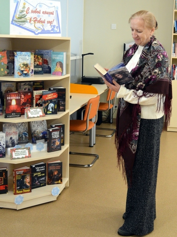 В библиотеке в Торопце открылась выставка книжных новинок